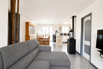  maison parentis-en-born 40160