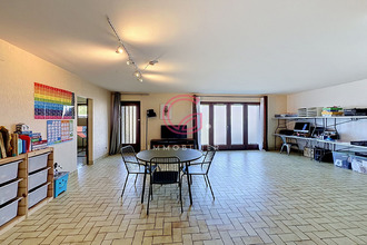  maison parentis-en-born 40160