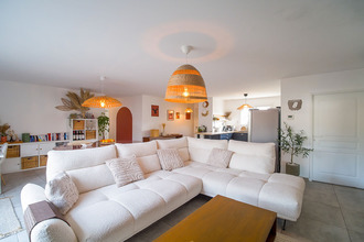  maison parentis-en-born 40160