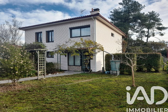  maison parentis-en-born 40160