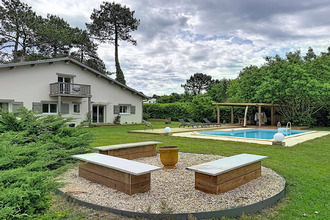  maison parentis-en-born 40160