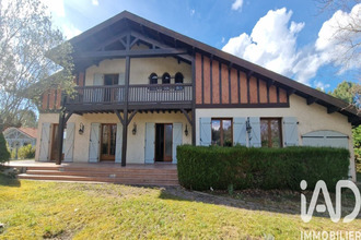  maison parentis-en-born 40160