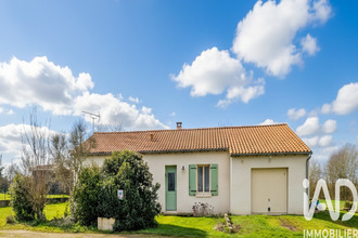  maison perigne 79170