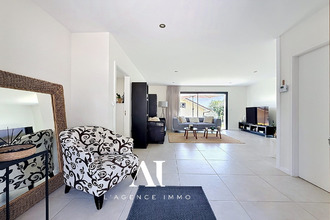  maison peron 01630