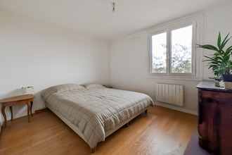  maison perouges 01800