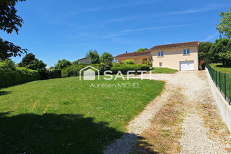  maison perouges 01800