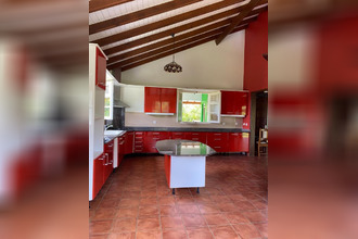  maison petit-bg 97170