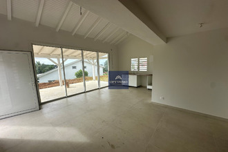  maison petit-bg 97170