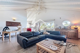  maison petit-bg 97170