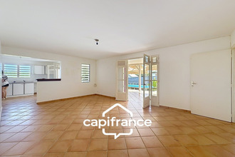  maison petit-bg 97170