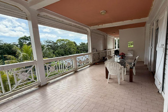  maison petit-bg 97170