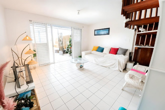  maison petit-bg 97170