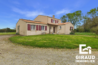  maison petosse 85570