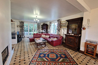  maison piegut-pluviers 24360