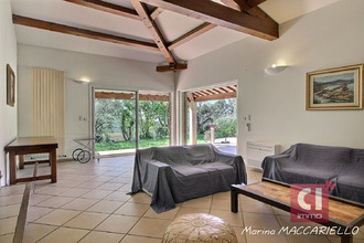  maison pierrefeu-du-var 83390