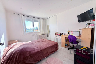  maison pierrelatte 26700