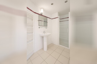  maison pierrerue 04300