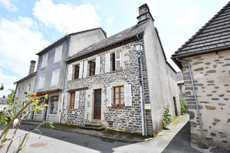  maison pleaux 15700