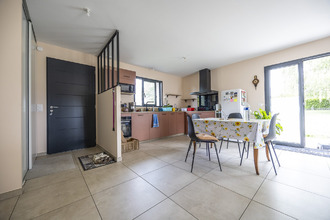  maison pleaux 15700