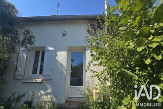  maison plesse 44630