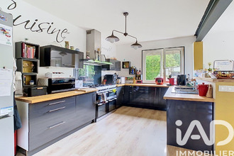  maison pleurs 51230