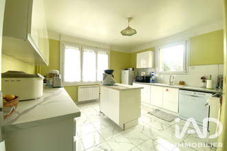  maison poigny-la-foret 78125