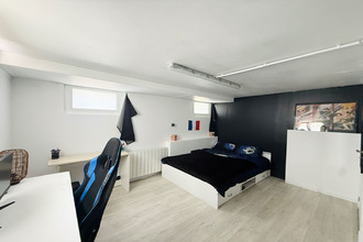  maison port-brillet 53410