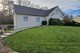  maison port-brillet 53410