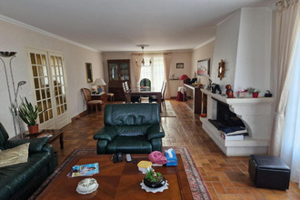  maison port-brillet 53410