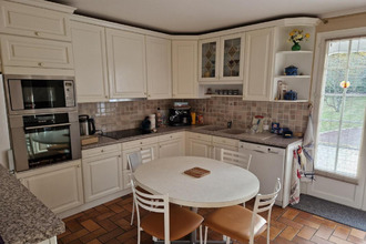  maison port-brillet 53410