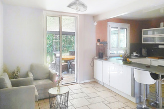  maison pourrieres 83910