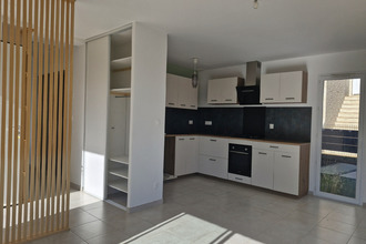  maison pourrieres 83910