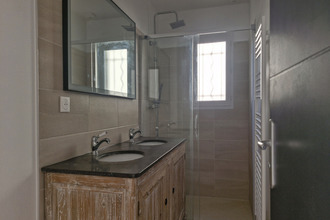  maison pourrieres 83910