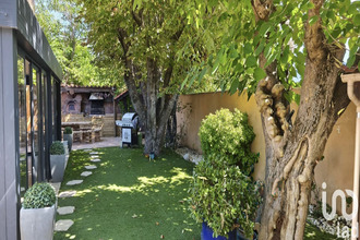  maison pourrieres 83910