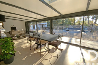  maison pourrieres 83910