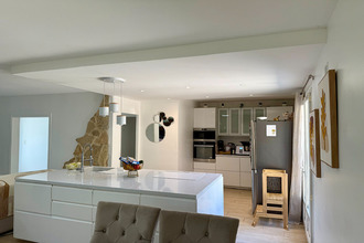  maison pourrieres 83910