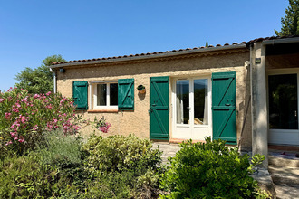  maison pourrieres 83910