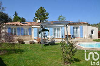  maison pourrieres 83910