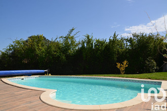  maison pourrieres 83910