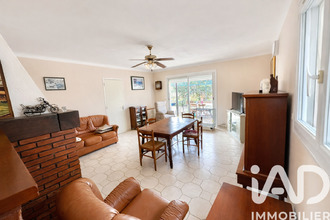  maison pourrieres 83910