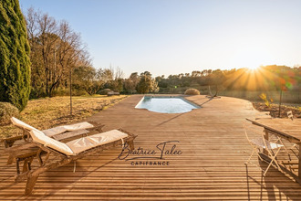  maison pourrieres 83910