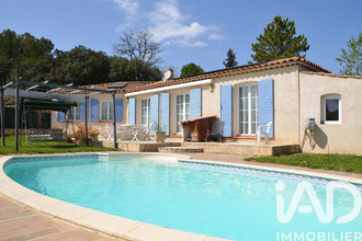  maison pourrieres 83910