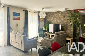  maison pourrieres 83910