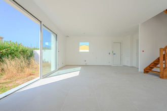  maison pourrieres 83910