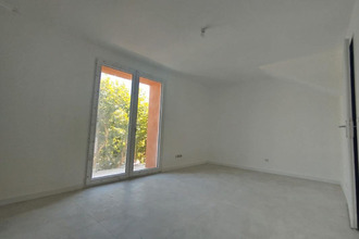  maison pourrieres 83910
