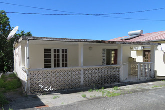  maison precheur 97250