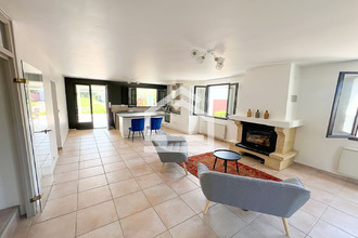  maison prefailles 44770