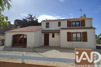  maison prefailles 44770