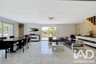  maison puihardy 79160