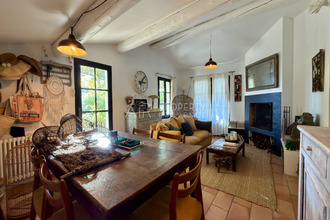  maison puyvert 84160